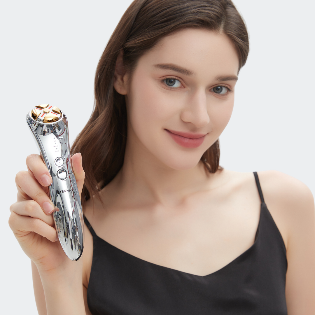 Dispositivo de belleza Multi-RF con oro de 24 quilates: 5 modos para rostro y cuerpo