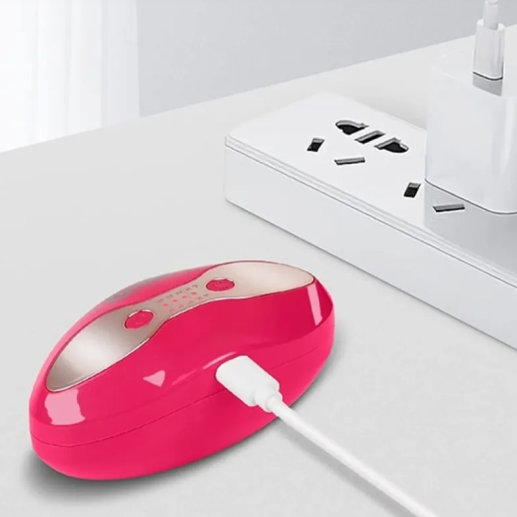 Dispositivo LED portátil con calor para labios